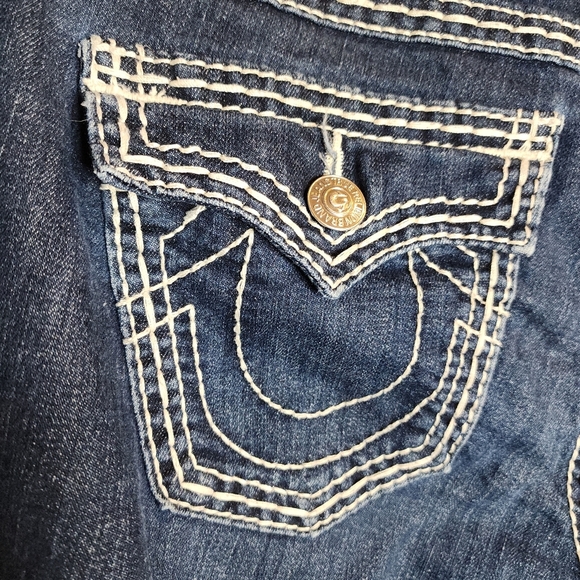 True Religion Bootcut Lowrise Darkwash Jeans Women's Size 31 - Picture 4 of 16